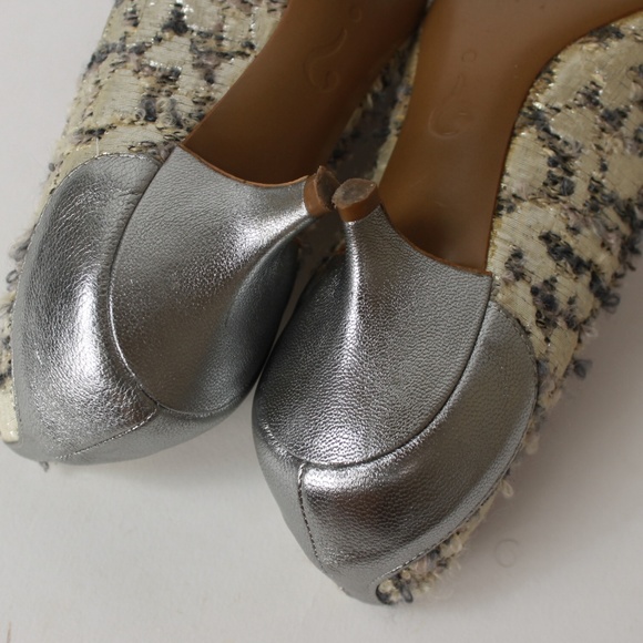 Moschino fuzzy diamond pearl pointed toe pumps - Picture 7 of 8